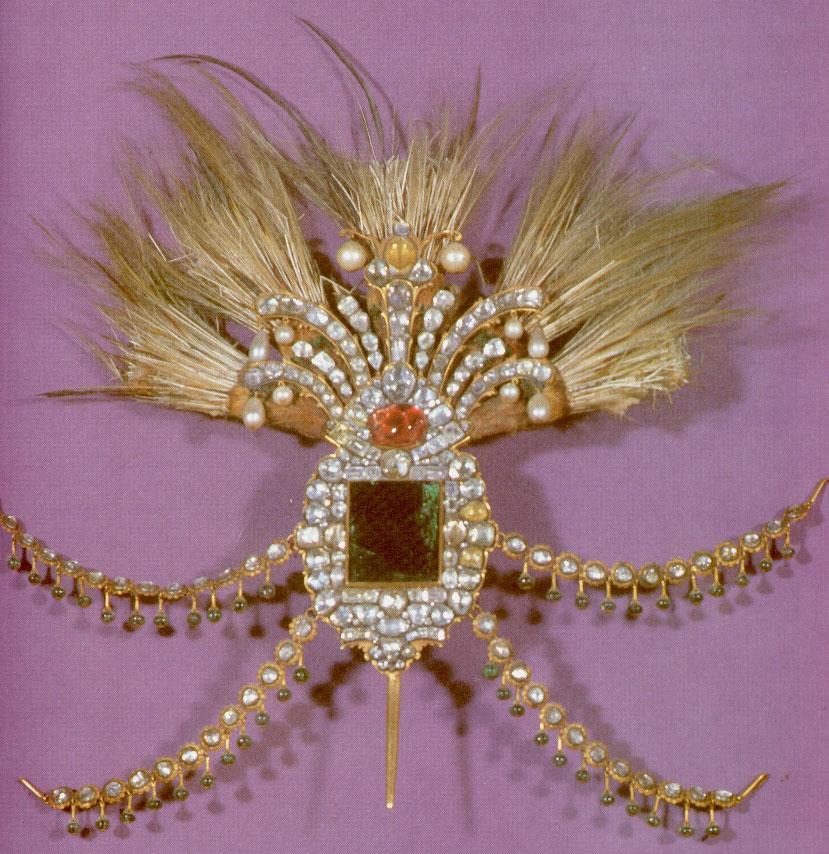 http://www.ee.bilkent.edu.tr/%7ehistory/Pictures2/sultancrest.jpg