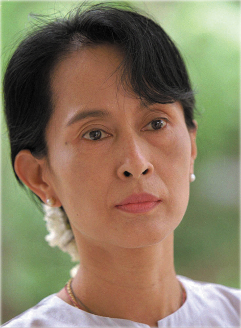 http://aussgworldpolitics.files.wordpress.com/2007/05/aung_san_suu_kyi.jpg