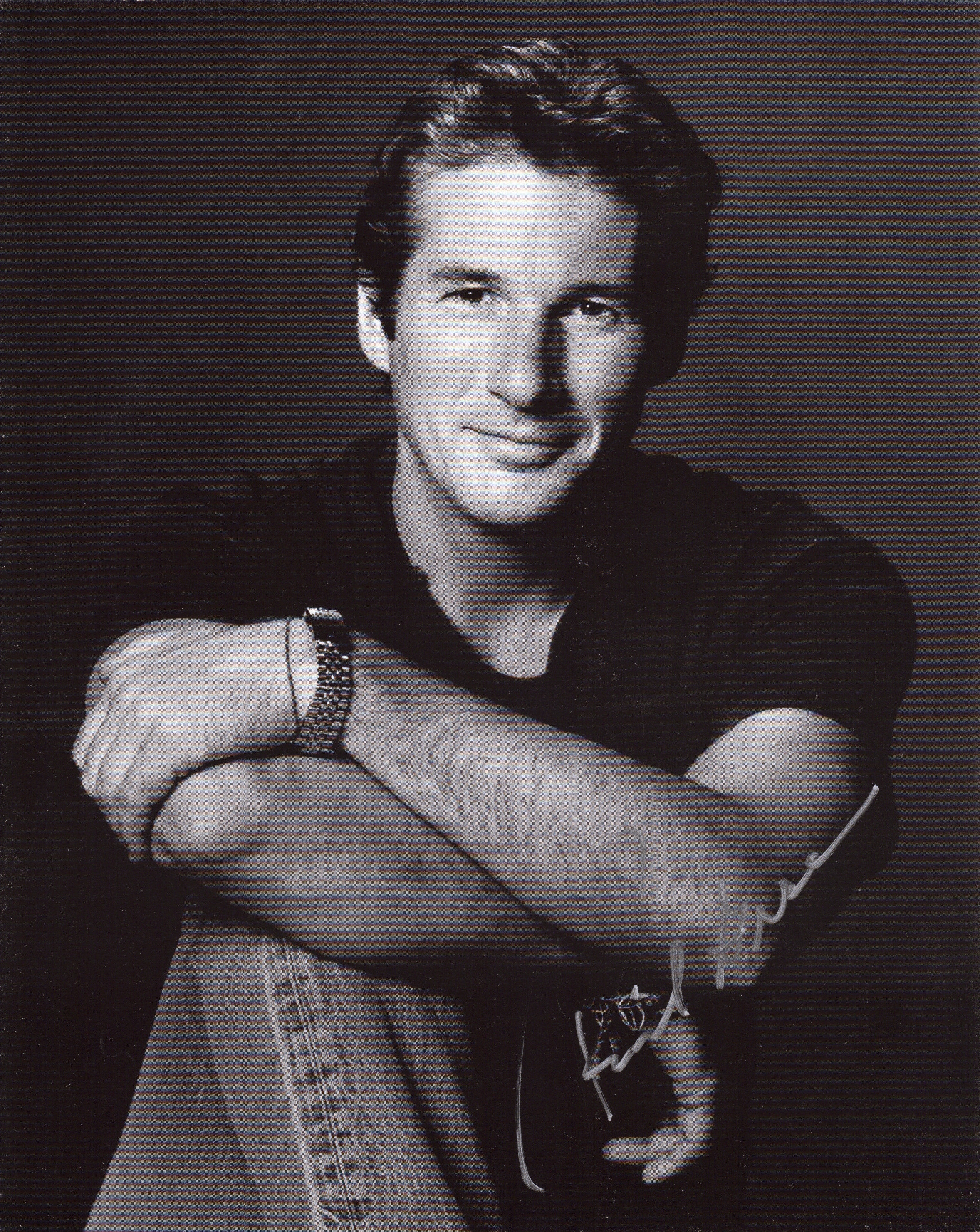 http://autographcollector.files.wordpress.com/2008/04/richard-gere1.jpg