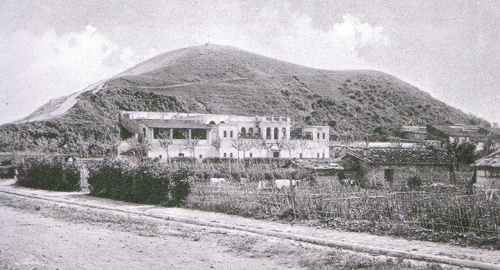 http://nulladiessinelinea.files.wordpress.com/2008/05/il-monte-testaccio.jpg