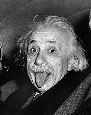 http://cnho.files.wordpress.com/2009/08/albert-einstein-1951.jpg