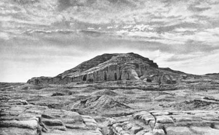 http://kimgraaemunch.files.wordpress.com/2010/06/ziggurat-in-the-eanna-sector-at-uruk-andre-parrot-sumer.jpg