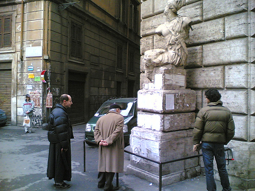 http://farm1.static.flickr.com/43/97261245_6c65b484e4.jpg