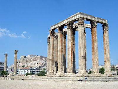 http://2.bp.blogspot.com/_ZKwi2HpR3M8/SH-RcXWP9WI/AAAAAAAAEwA/3JT-8_6lwJ4/s400/Olympieion.jpg