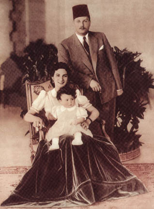 http://www.youregypt.com/ehistory/history/mohamedali/farouk/images/farouk2.jpg