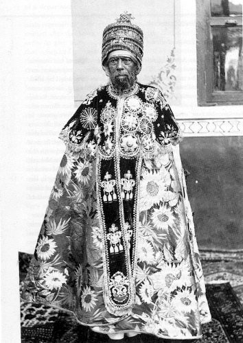 http://ethiopiamilitary.com/files/2007/11/menelik.gif
