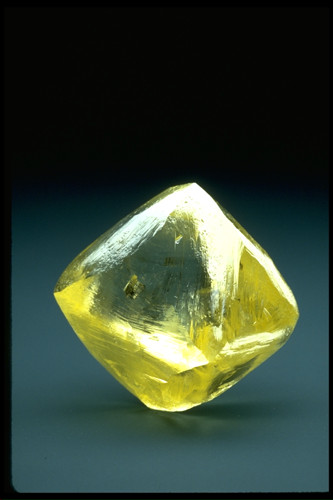 http://brysonburke.com/gem_oppenheimer_diamond_253c.jpg