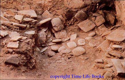 http://www.homsonline.com/images/Ebla/Ebla_Tablets.jpg