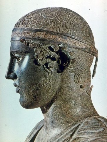 http://www.fortunecity.es/imaginapoder/artes/154/GE403Auriga_Delfos.jpg