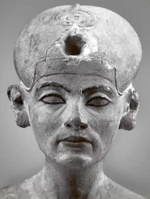 http://www.travelegypt.com/peopleinfo/images/nefertiti3.jpg