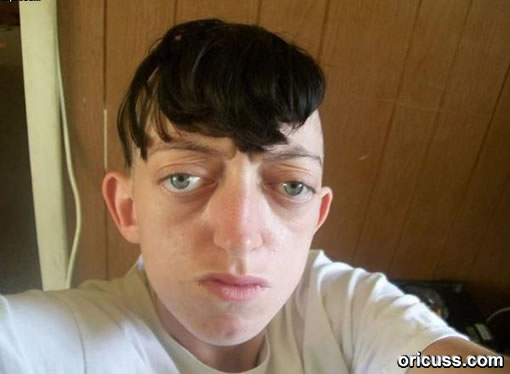 http://www.oricuss.com/pictures/img/ugly-people-01.jpg