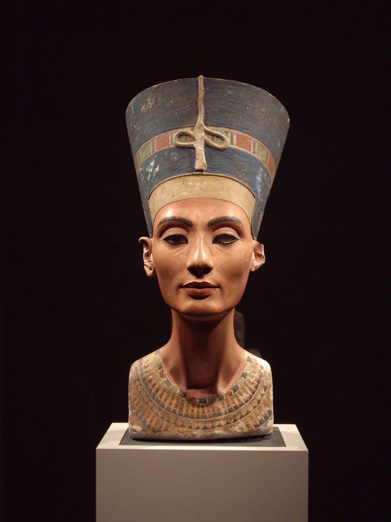 http://webfacil.tinet.org/usuaris/oopera/nefertiti_20080427180842.jpg