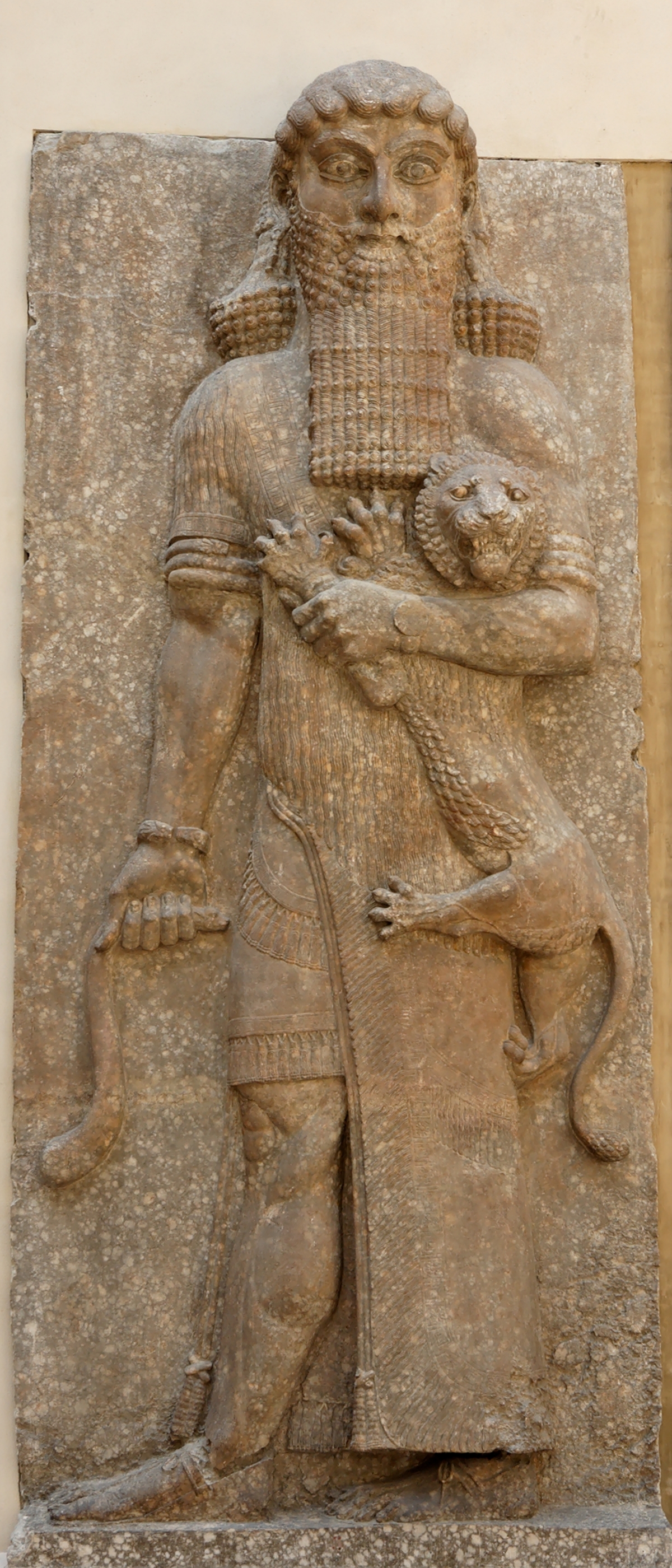 http://upload.wikimedia.org/wikipedia/commons/e/ed/Hero_lion_Dur-Sharrukin_Louvre_AO19862.jpg