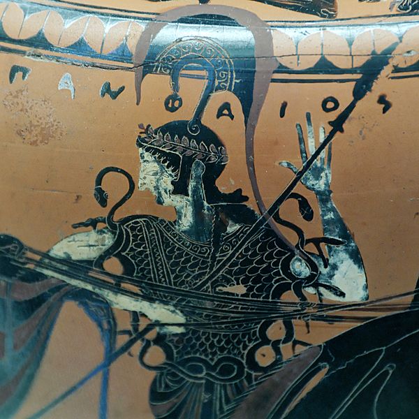 Archivo:Athena aigis Cdm Paris 254.jpg