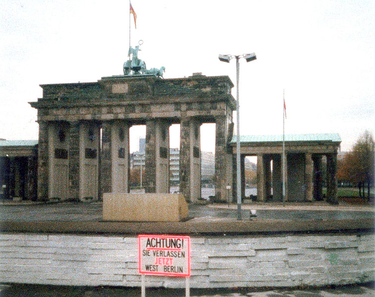 Archivo:Mauerbrandenburgertor87.jpg