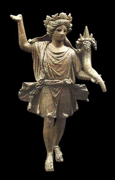 Archivo:Lar romano de bronce (M.A.N. Inv.2943) 01.jpg