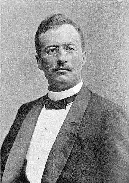 Archivo:Sven Hedin from Hildebrand Sveriges historia.jpg