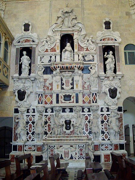 Archivo:MausoleoMartinoII.jpg