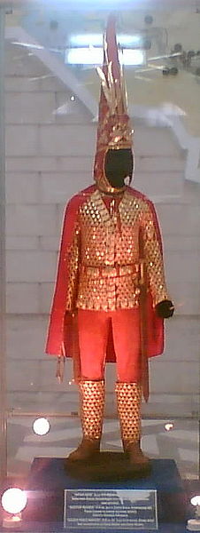 Archivo: Issyk Oro catafracta Warrior.jpg