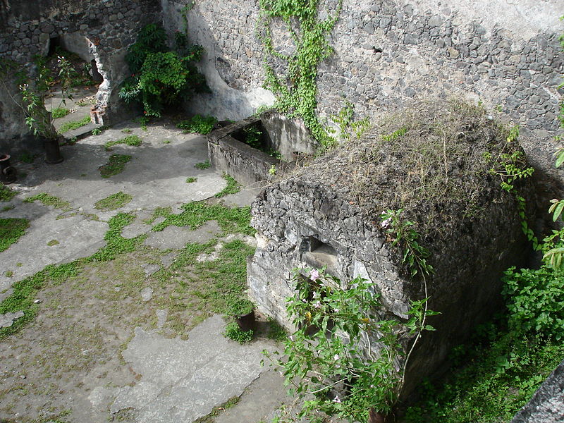 Archivo:Prison Saint-Pierre Martinique.JPG