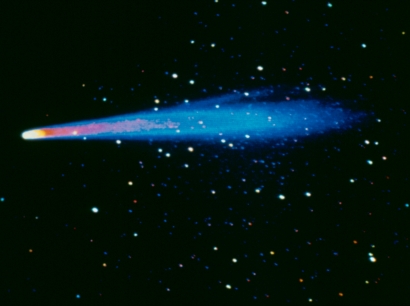 http://www.planetacurioso.com/wp-content/uploads/2008/03/cometa-nombre.jpg