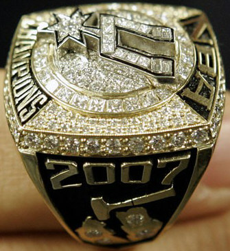 http://dribleo.com/wp-content/uploads/2009/04/anillo.jpg